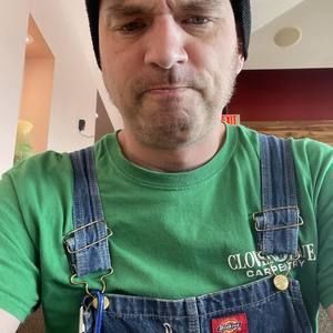 Meet your Posher, Christopher